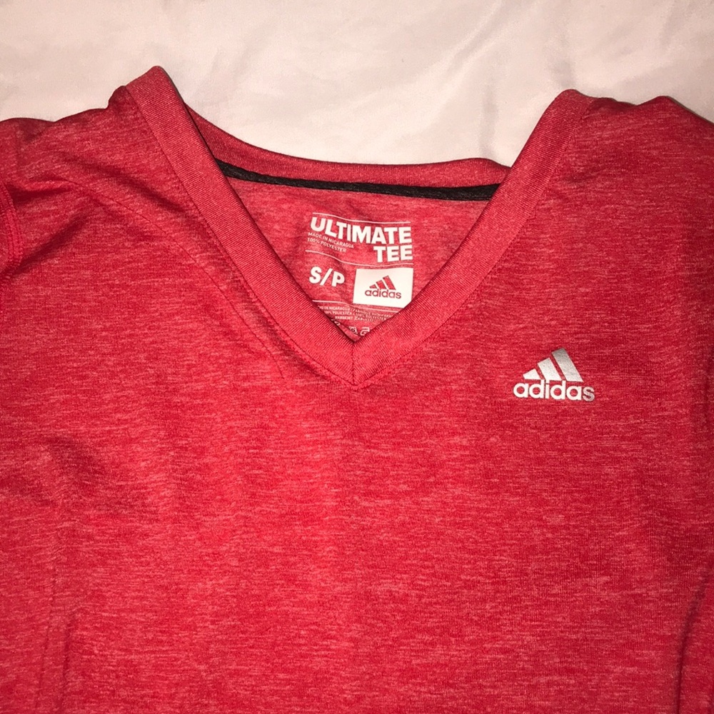 ADIDAS T-shirt